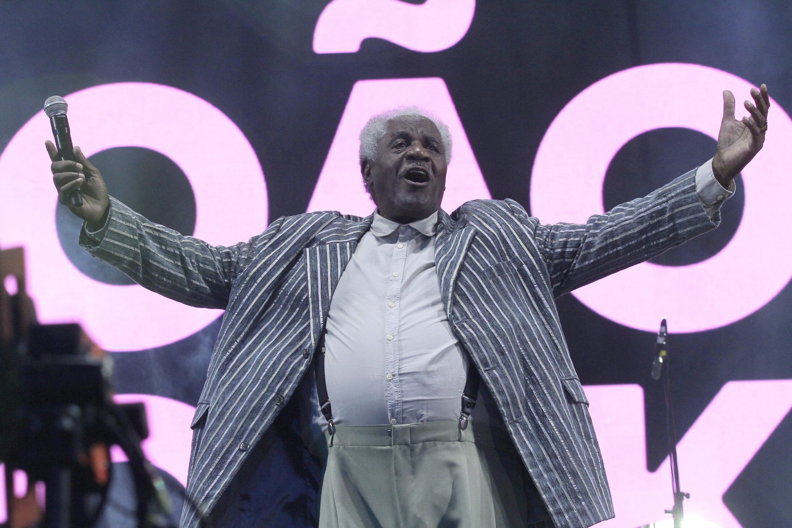 Show de Tony Tornado e Banda do Síndico foi um dos pontos altos do Palco Brasil do João Rock (Crédito: Padurdo)